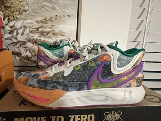 KYRIE 8