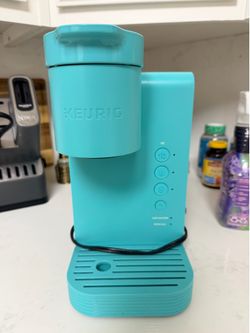 Keurig single serve blue coffee maker