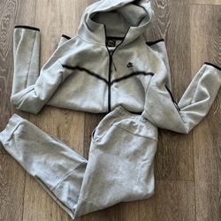 Nike Track Suit 