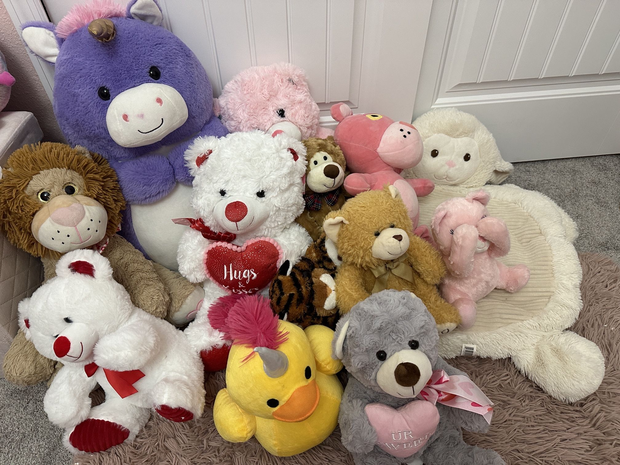 Mixed Cuddly Toy Lot