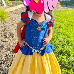 Snow White Halloween Costume
