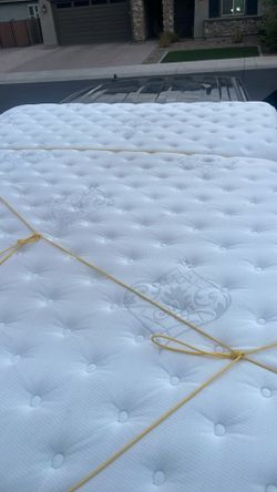 Queen Size Mattress – Good Condition