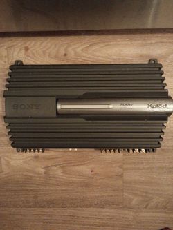 700w Sony Xplod 2 Channel Amp