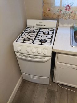 Stove $220