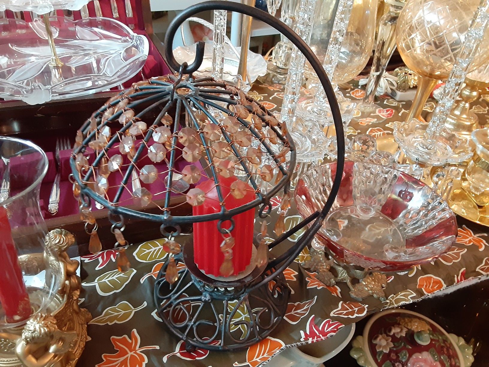REALLY NEAT LOOKING Umbrella CANDLE HOLDER