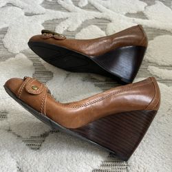 Nine West Wedge Pumps Size 6