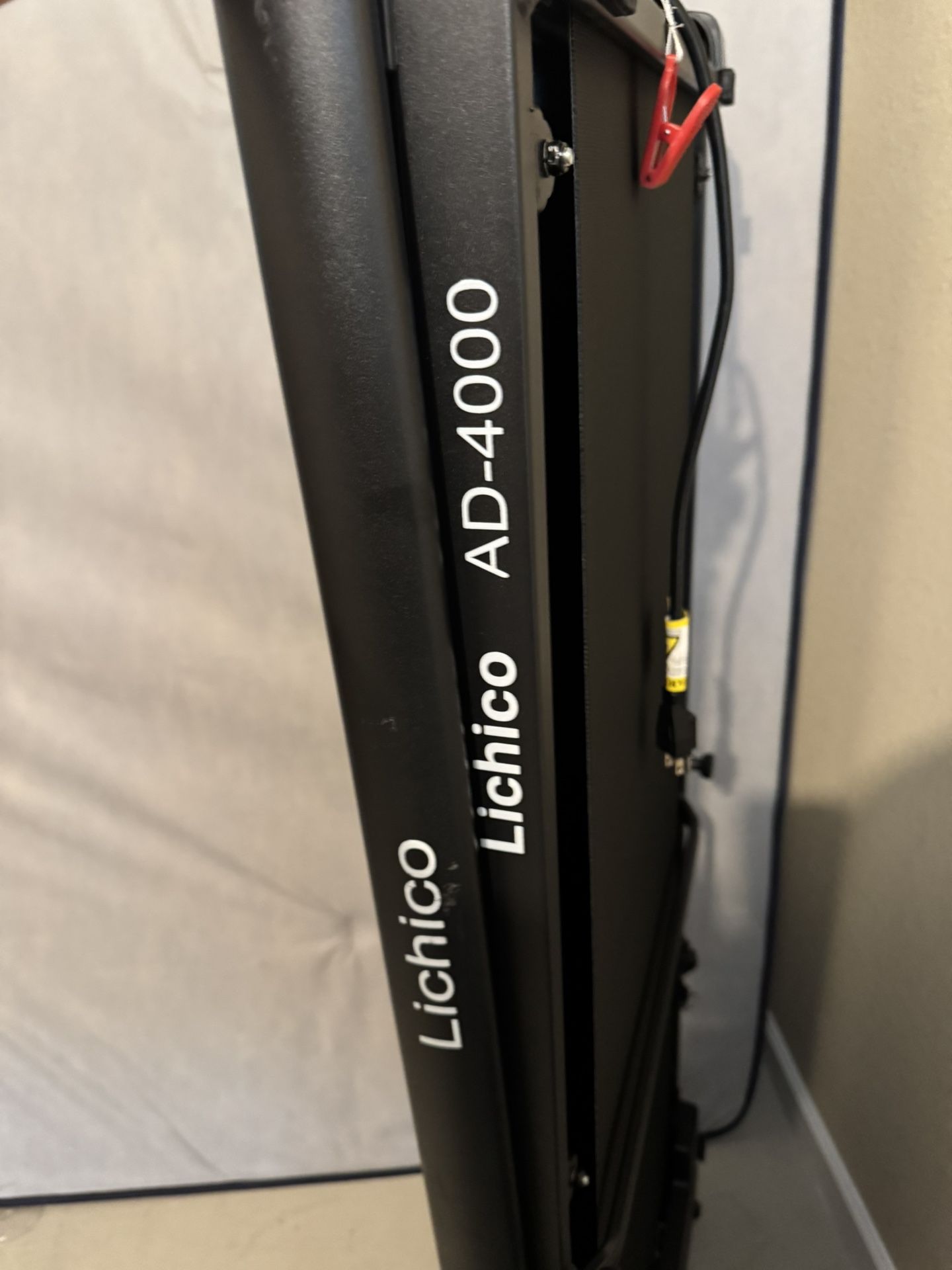 Lichico AD-4000 Portable Treadmill With A Bar