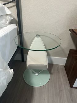 Floating glass side table