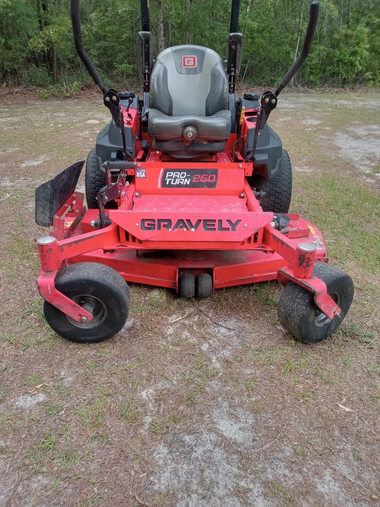 Gravely Zero Turn Lawn Mower