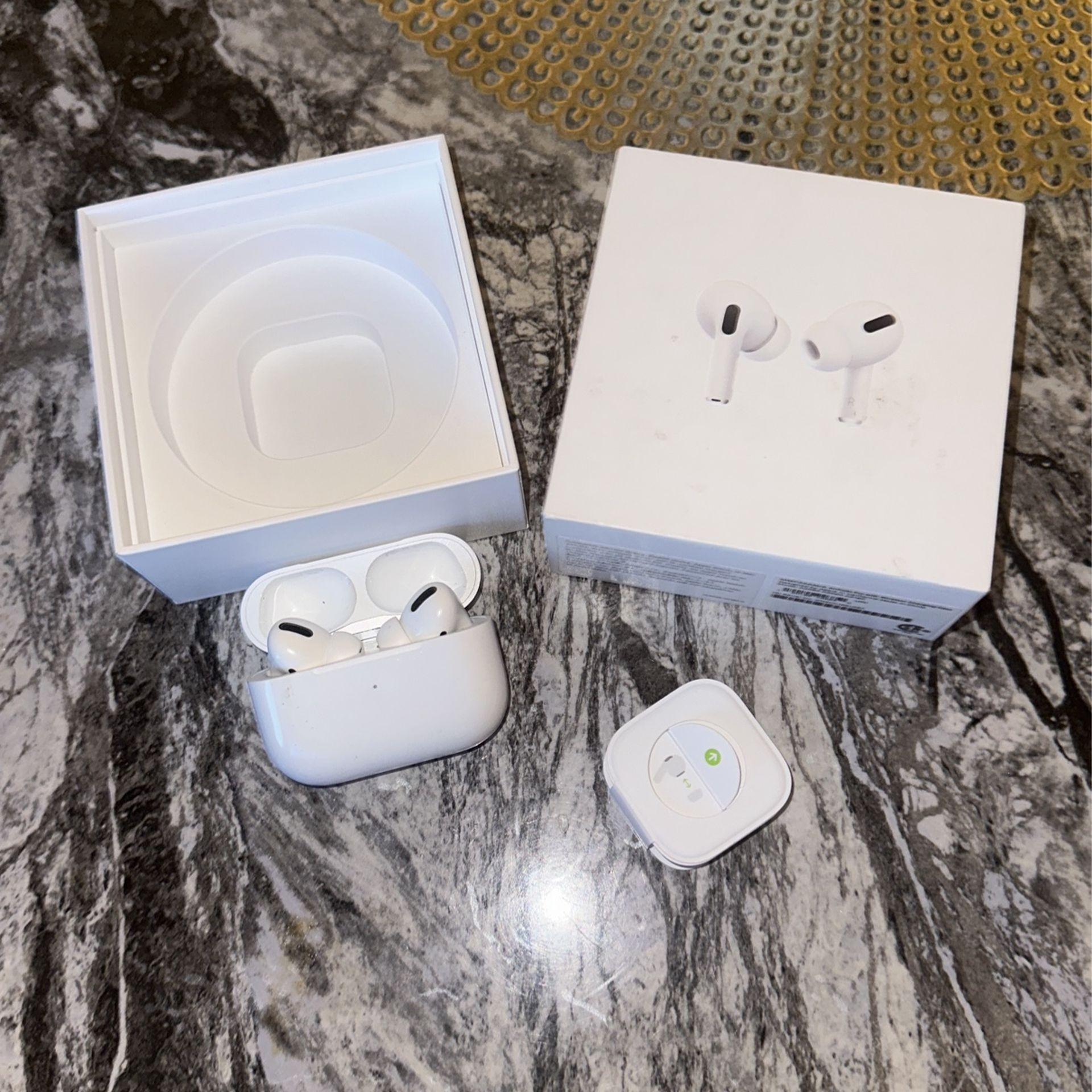 AirPod Pros 