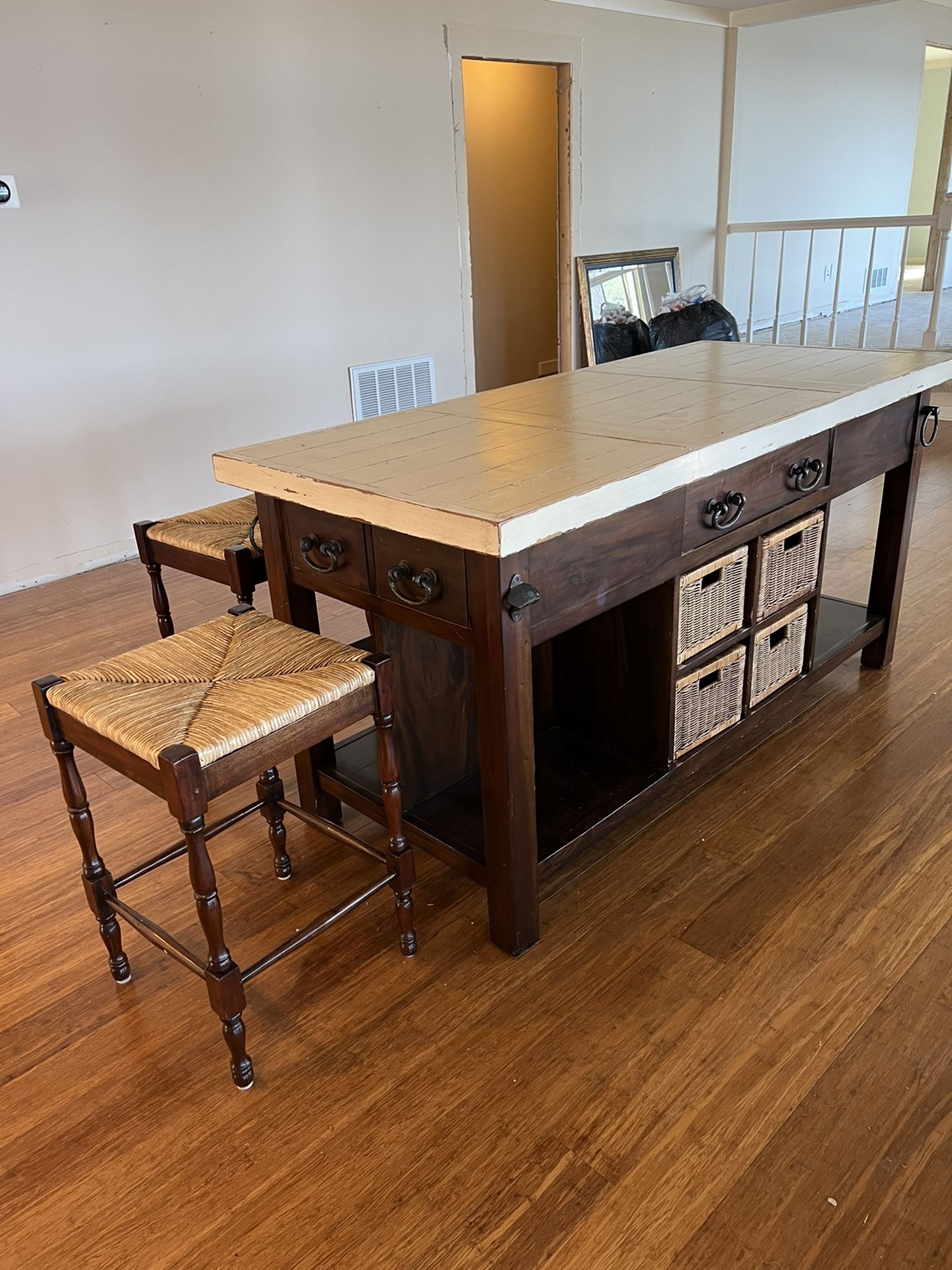 Kitchen Island / Work Station for Sale in Mooresville, NC OfferUp