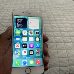 iPhone 7-128Gb unlocked (Pink-White) $90 Santa Ana City 