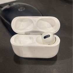 Apple AirPod Pro 1st gen