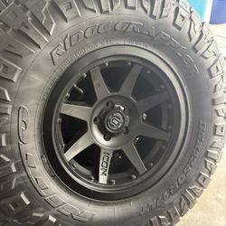 Jeep Wheels And Tires / Jeep Rims / Icon Rebound Pro 35x12.50x17 Nitto