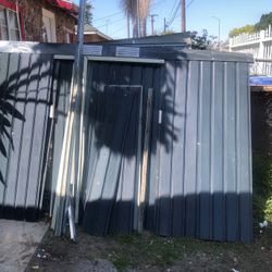 Storege Size 8x10 Y De Altura 5/6