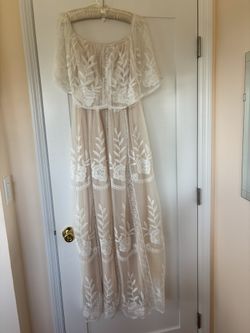 Boho Lace Maxi Dress Size M – Off Shoulder Romantic Floral