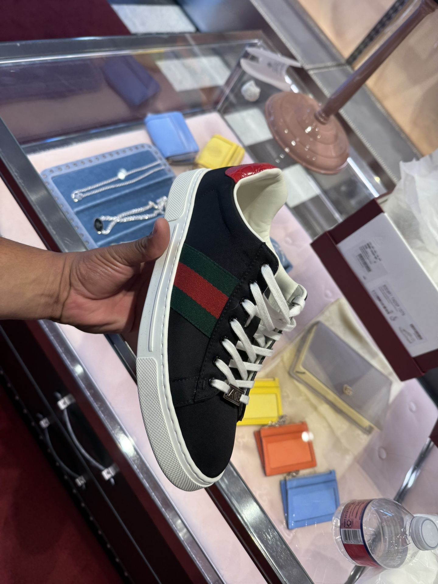Mens Gucci black and red Ace Sneakers. Men UK size 8 or US size 9/9.5
