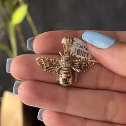 14k Gold Bee Pendant 