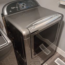 Whirlpool Cabrio WED8900BC 29 Inch 7.6 cu. ft. Electric Dryer with 5 Temperature Selections