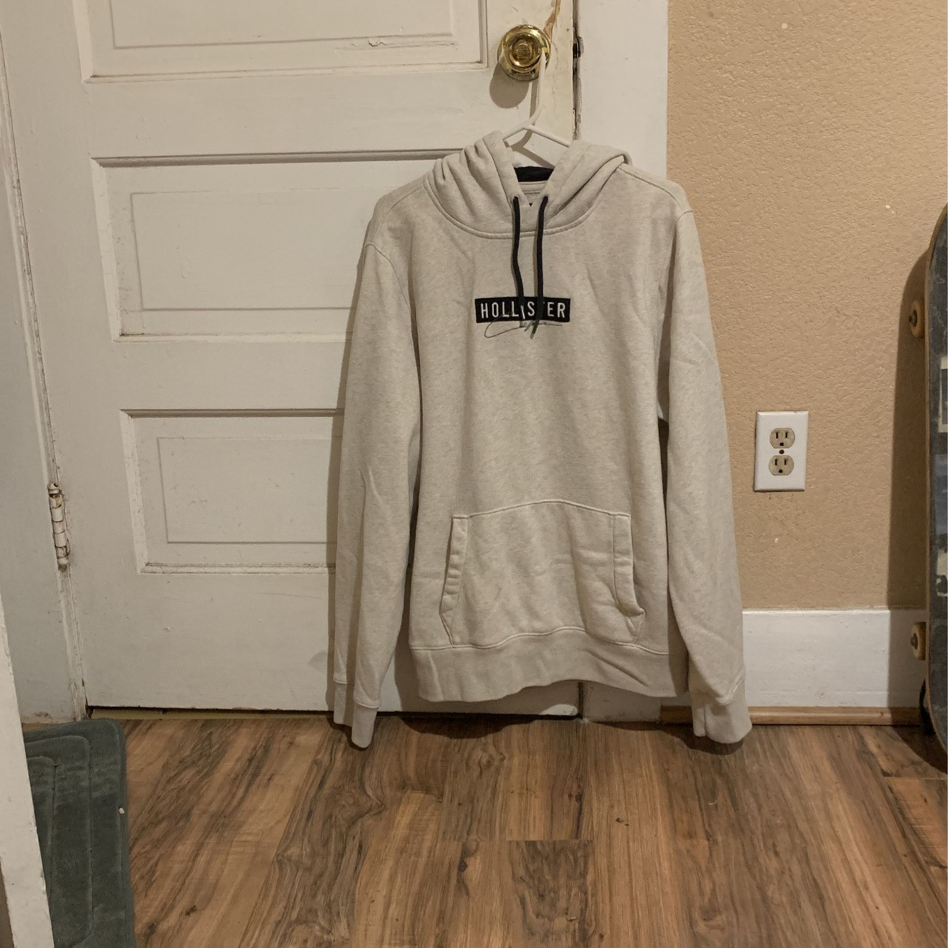 Hollister Hoodie