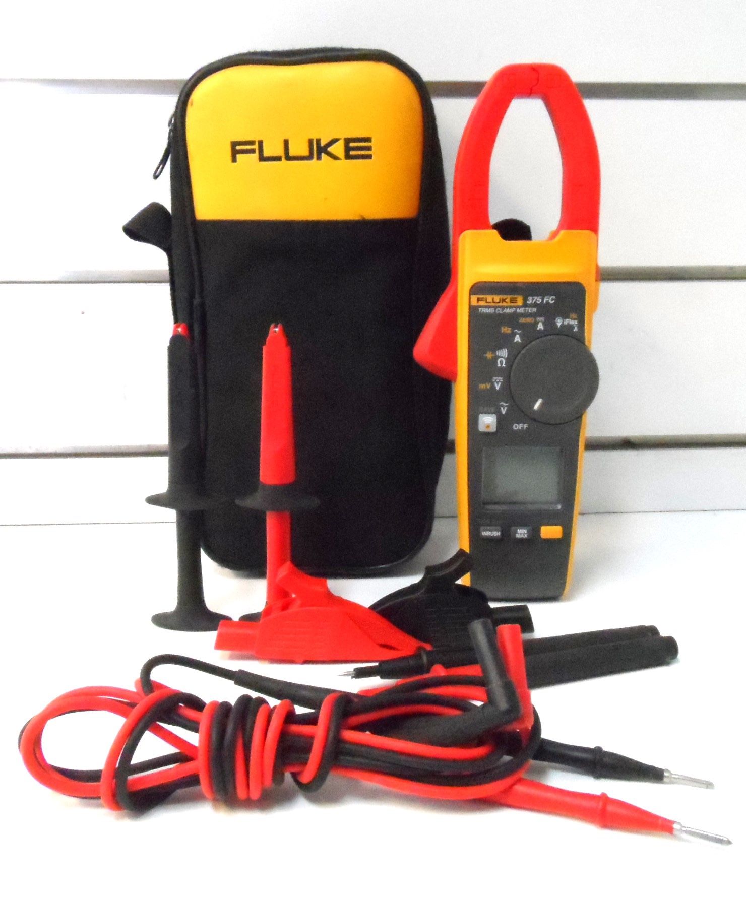 FLUKE AC/DC CLAMP MULTIMETER for Sale in San Antonio, TX OfferUp