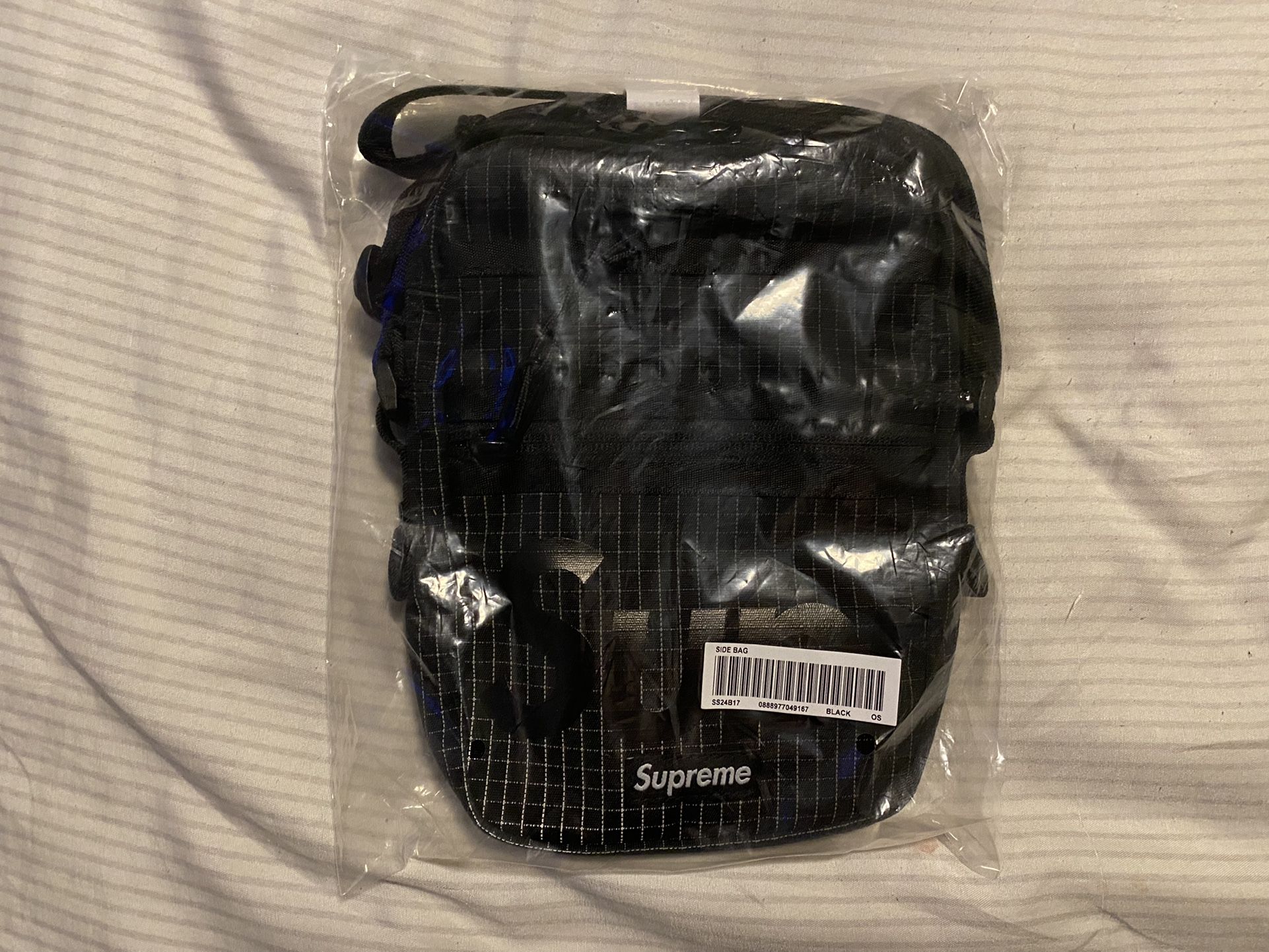 Supreme SS24B17 Shoulder Bag Black