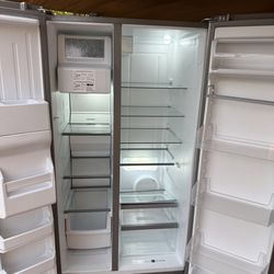 Whirlpool Refrigerator