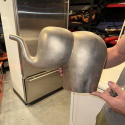 Metal Elephant Decoration