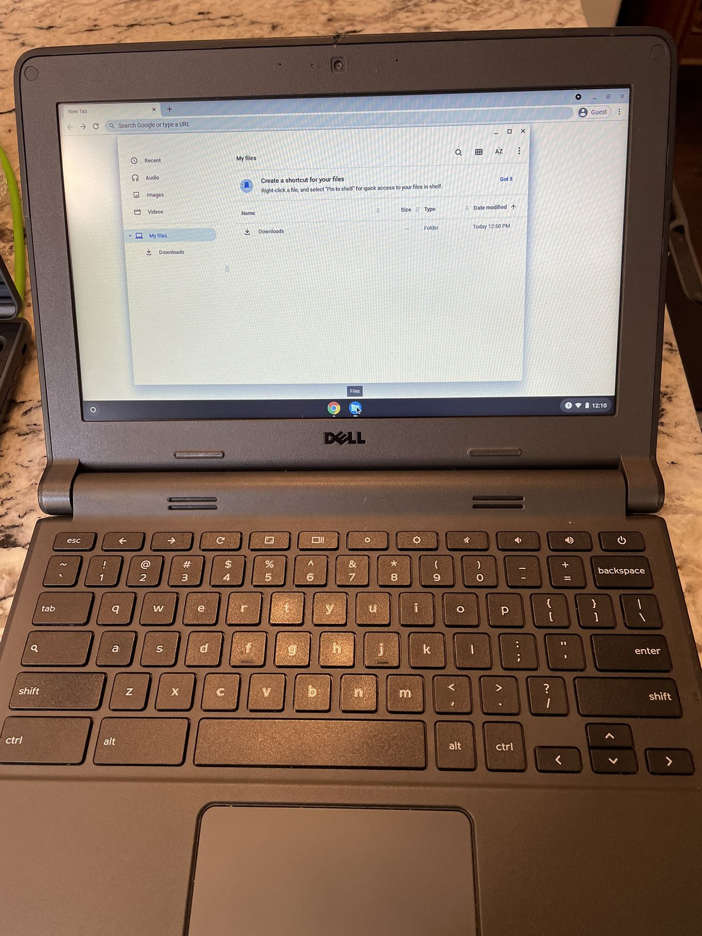 Dell 3120 p22T Laptop 