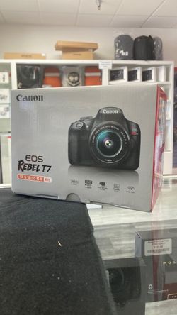 Canon Rebel T7 Kit w/ 18-55mm