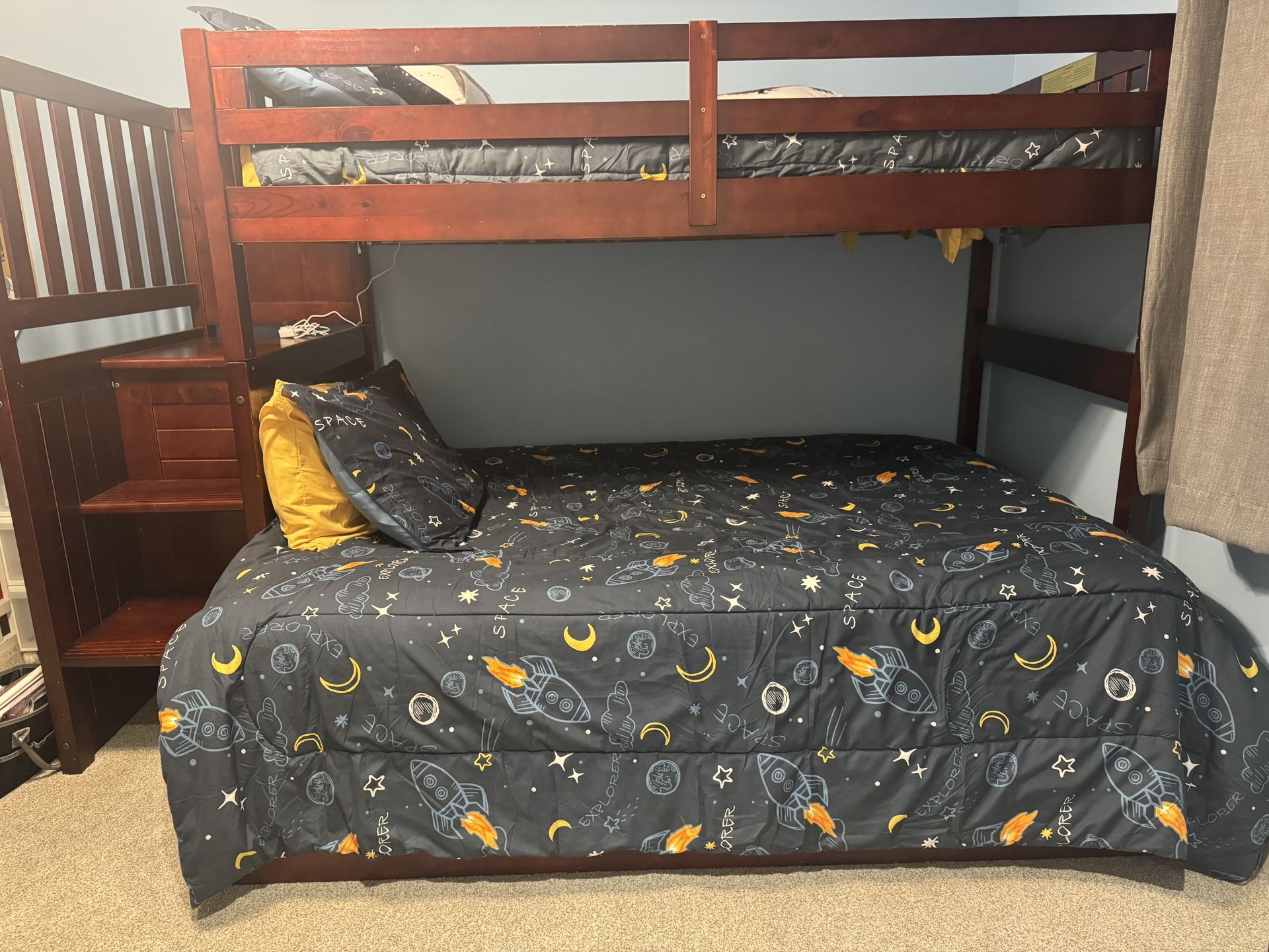 Bunk Bed With Trundle