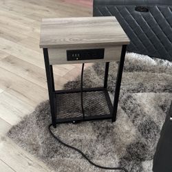 Small Table With Outlet