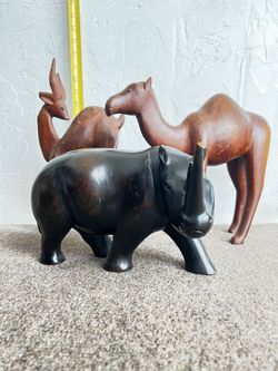 Wood Animals For Decoration, Giraffe, Deer And Rhino