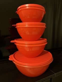 Set Of 4 Tuppaware