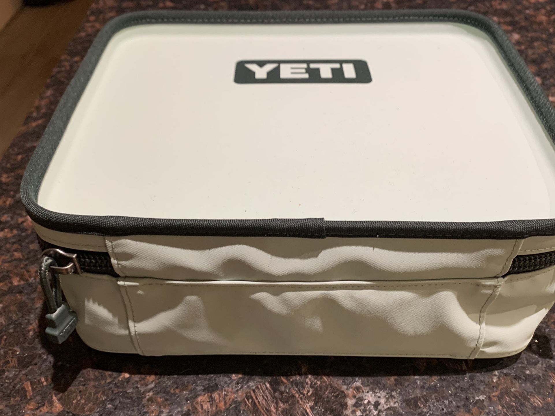 Yeti Daytrip Lunch Box Cooler