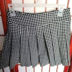 School Girl Skirt Short And Supper Cute