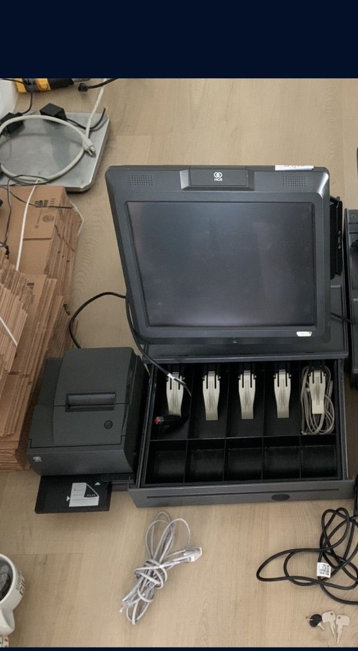 NCR RealPOS system Touchscreen POS Terminal 70XRT Model 7403 w/15” Display Only 3 Left!
