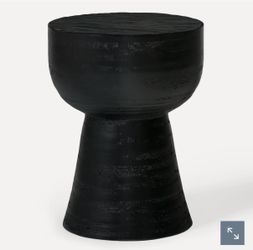 Union Home 19" Hewn Occasional Table - Medium in Charcoal Finish