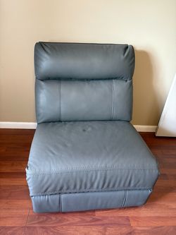 City Furniture KU RHETT GRAY MICRO ARMLESS CHAIR