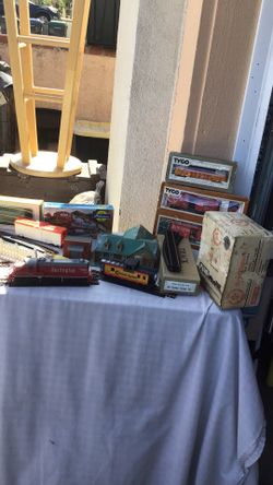 Collectible train accessories