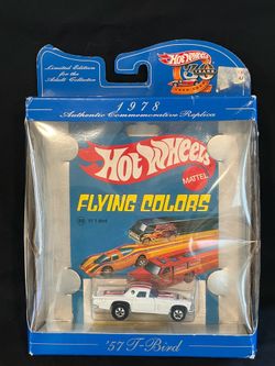 Hot Wheels 1998 - 30th Anniversary - 1957 T-Bird