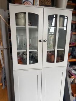 Kitchen Pantry Cabinet with Shelves