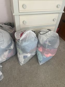 Closet clean out sizes small-medium