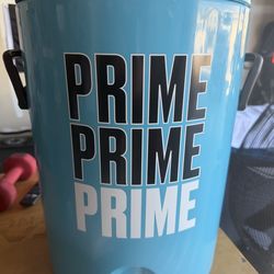 Prime hydration water jug and 6 bottle holder