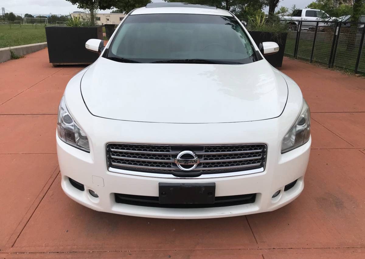 Beautiful 2011 NISSAN MAXIMA SV-SPORT FWDWheels Clean...