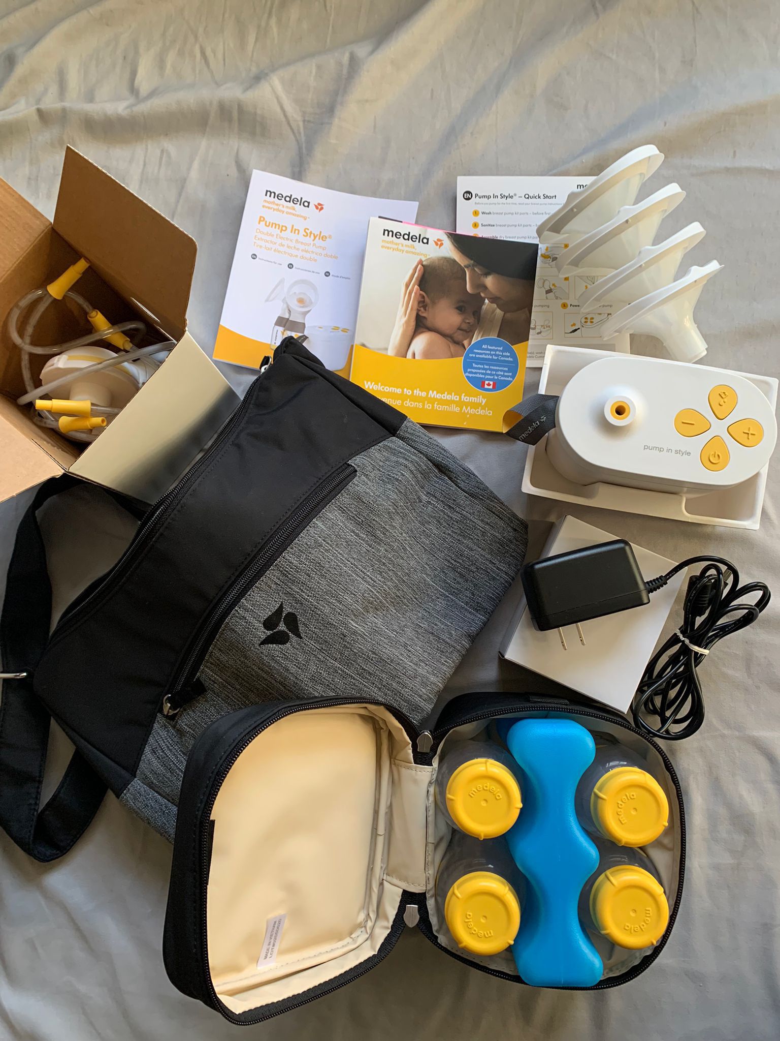 Medela Pump In Style with MaxFlow Double Electric Breast Pump  