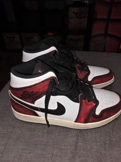 Jordan 1 Size 8.5 Mens