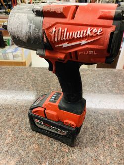 Milwaukee impact drill