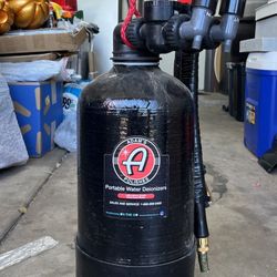 Portable Water Deionizer  