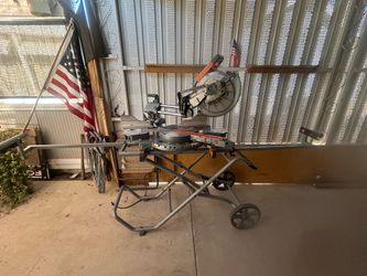 Ridgid R4222 Dual Bevel Sliding Miter Saw with Matching Foldable Miter Saw Stand with Mounting Braces